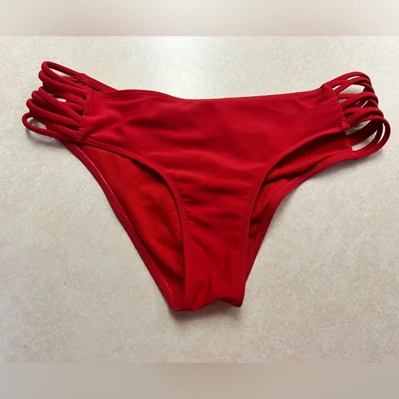 HOLLISTER BIKINI! - Picture 5 of 9